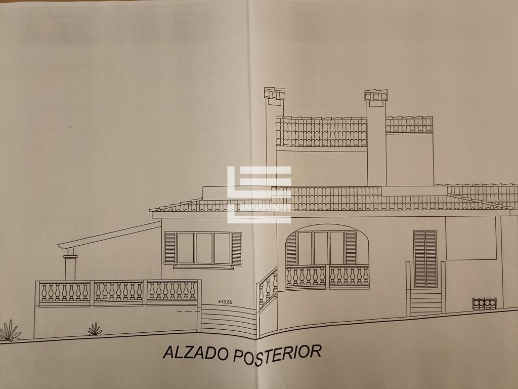 WhatsApp Image 2025-11-28 at 13.10.04